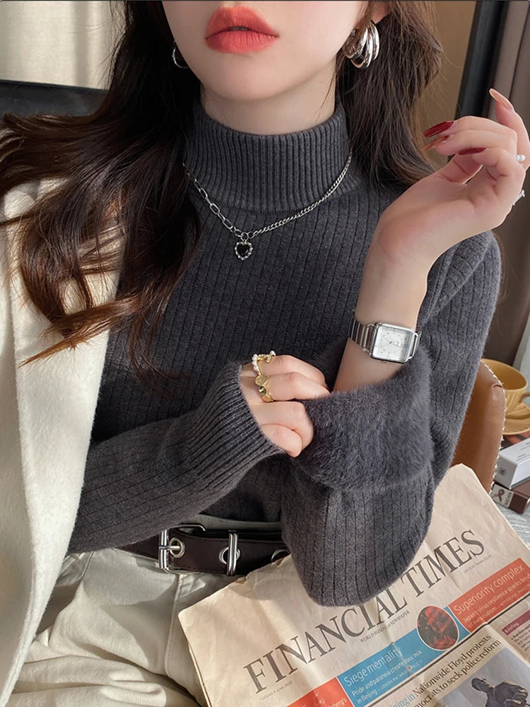 Chic & Cozy — Women’s High Neck Jumper